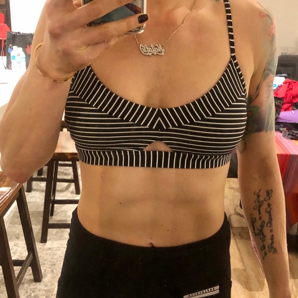lululemon deeper breath bra